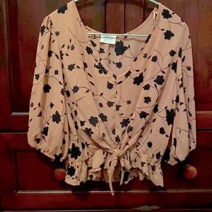 NWOT Blush and Black floral tie front blouse